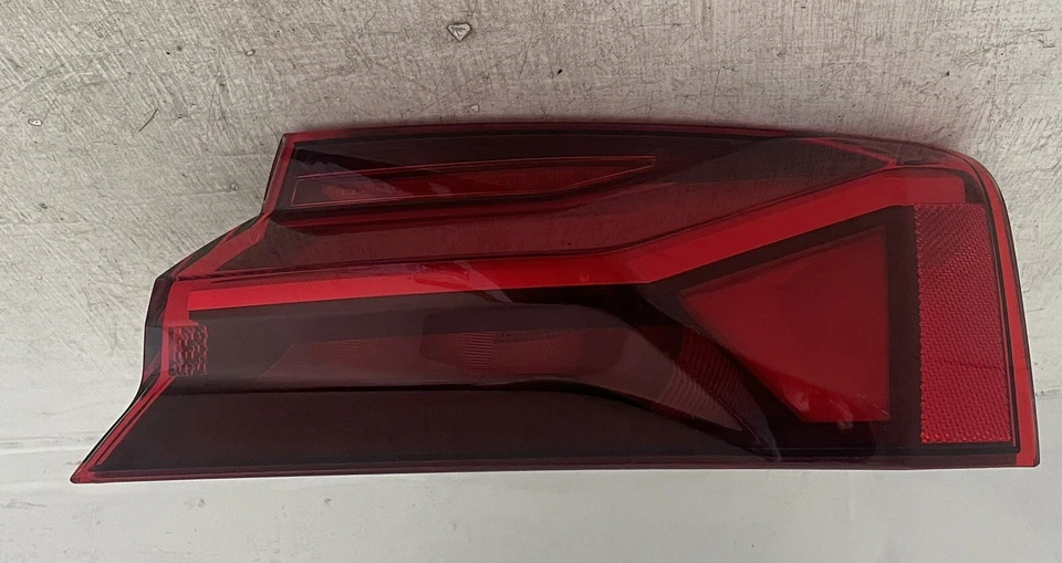 Audi A5 2020 2021 2022 2023 Tail Light Oem Used Right Passenger Side Sportback - Image 4 of 4