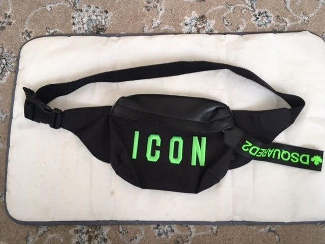 DSQUARED2 DSQ2 Icon bum/ Bag UK