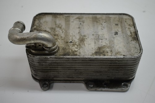 Audi A7 Ölkühler 059117015P 4G 3.0 TDI 2015 Linkslenker 2414321