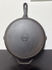Vintage 12โ 10SK Lodge Cast Iron Skillet Assist Handle Seasoned USA Made