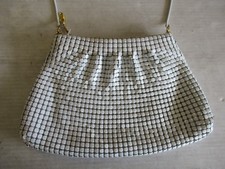 VINTAGE WHITE METAL MESH SHOULDER BAG WITH ZIPPER