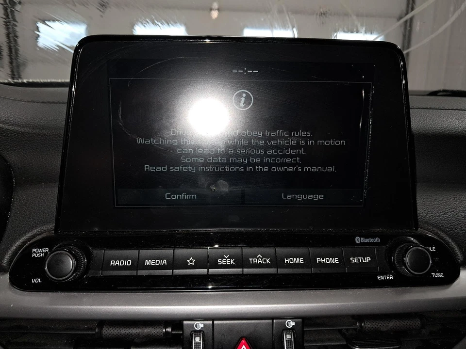 Used Front Left Door Interior Trim Panel fits: 2019 Kia Forte Grade A - Imagem 3 de 4