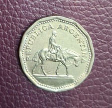 1968 Republica Argentina 10 Pesos Nice Coin Diameter: 23.6mm