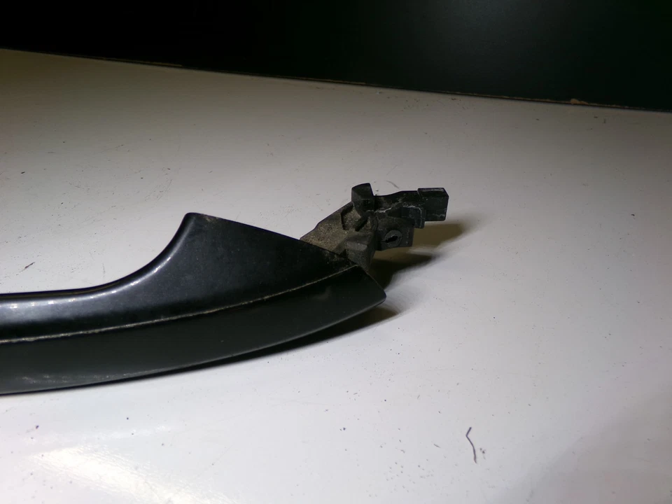 Manija puerta exterior delantera derecha 2047600420 08-14 mercedes-benz w204 c300 c350 Foto 3 de 4