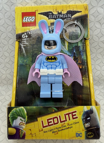 5005317 LEGO Easter Bunny Batman Movie Key Light Keychain