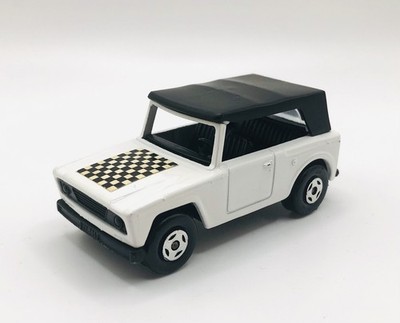 Matchbox Superfast No 18A Field Car in weiß, VNM RARE