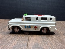 Vintage 1950  s Marusan Tin Toy Car Bulldog Ambulance White Japan