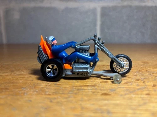 1971 Mattel Hot Wheels Rrrumblers Torque Chop Orange Bike Blue Rider & Track
