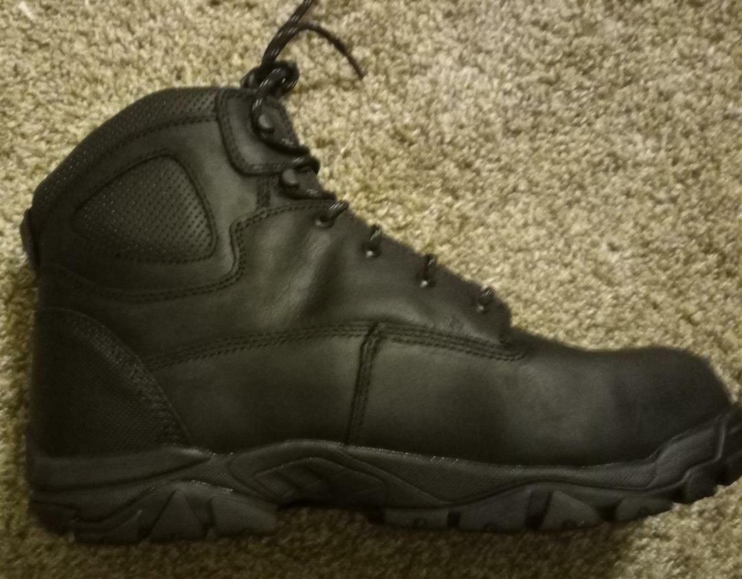 Hytest Men Size 14W Safety Footwear Boots Waterproof Black  display picture 1