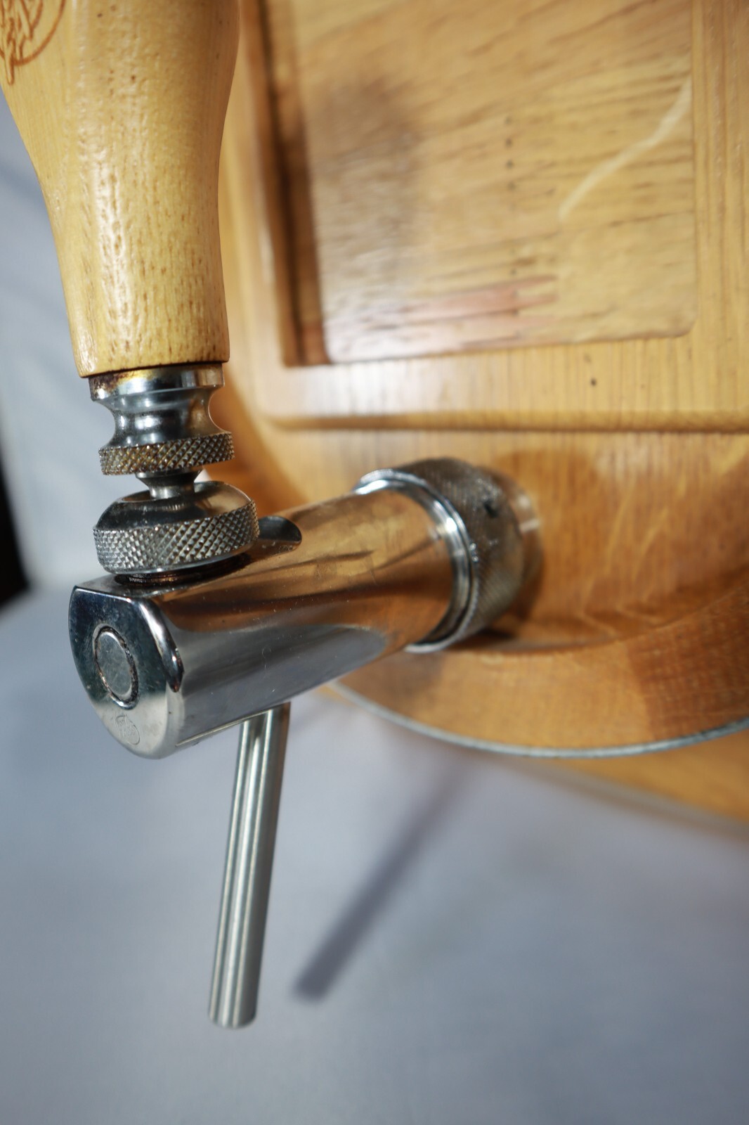 Wood Display Barrel for Bourbon, Whisky, Rye, etc. - holds up to 5 ...