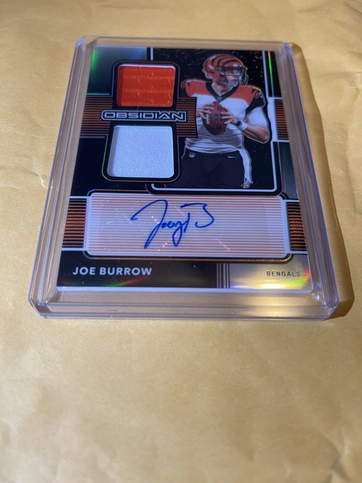 2020 Panini Obsidian Joe Burrow RPA 39/75 #RJI-1