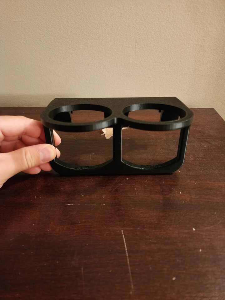 3D-печатный подстаканник volvo 240 - Изображение 3 из 4