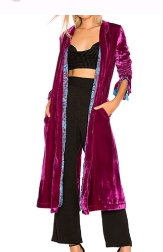 FREE PEOPLE Dahlia Velvet Duster In Berry M