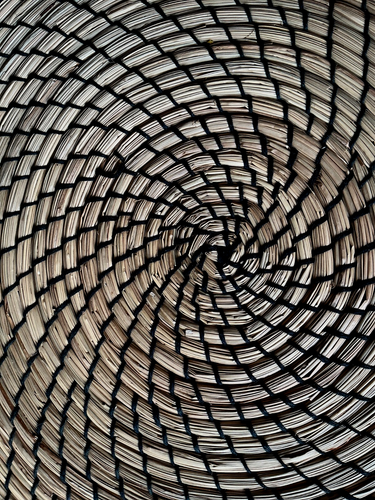 Placemats Extra Large Round Rattan Woven Table Mats Brown 36.5cm Approx Set x 6 - Picture 3 of 6