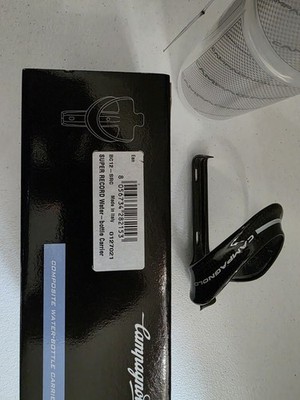 カンパニョーロ スーパーレコード ウォーターボトルキャリアー Campagnolo Super Record Carbon Bottle Cage And Water Bottle | eBay