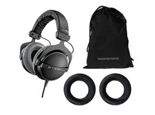 beyerdynamic DT 770 Pro 250-Ohm Headphone Bundle with Replacement Black Ear Pad