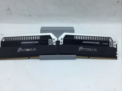 Corsair Dominator Platinum 8 GB 2x4GB CMD8GX4M2B4000C19 DDR4 4000MHz Read