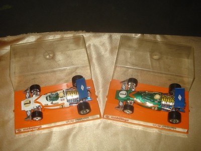 MEBETOYS Lot de 2 Anciennes BRM P160 - F.1 Grand Prix Neuves en Boîtes Ech. 1/28