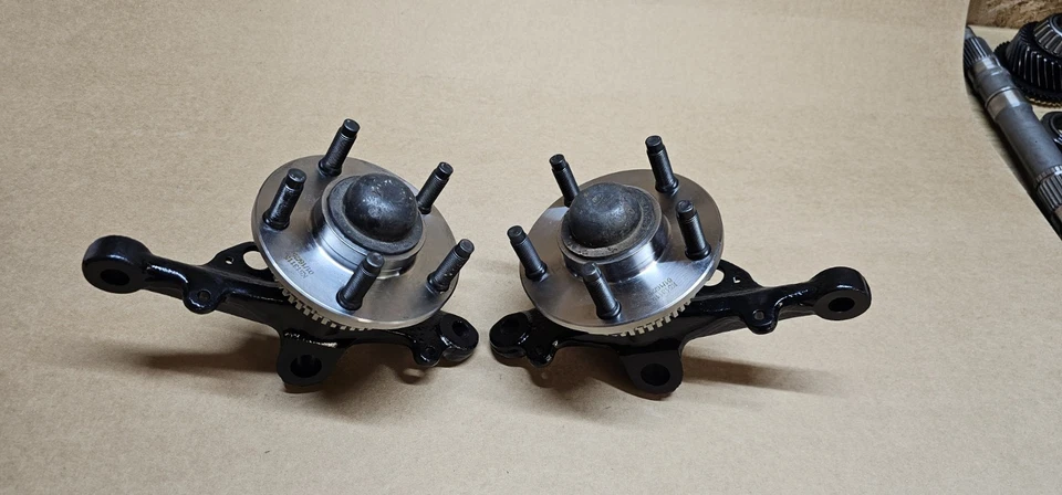 96-04 FORD MUSTANG SN95 HUSILLO DELANTERO FOXBODY INTERCAMBIABLE 5X4,5 PAR DE COJINETES DE RUEDA NUEVOS Foto 2 de 4