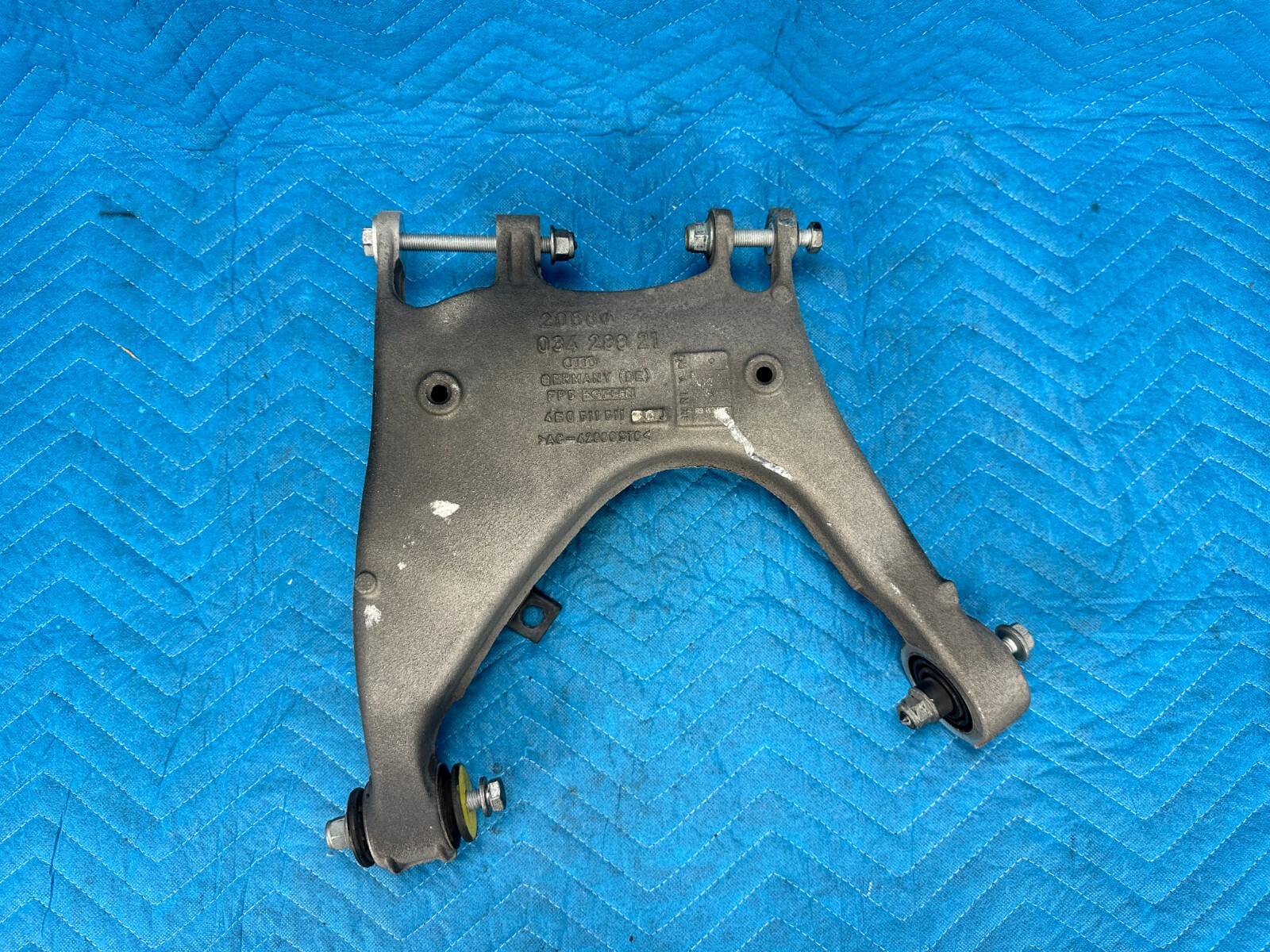 Bentley Cont Flying Spur Rear Lower Control Arm Driver's Side 29k 2006-2012 OEM