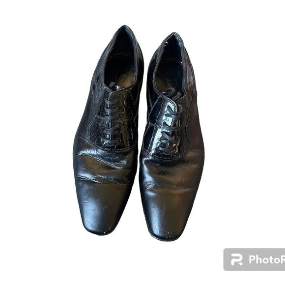 Chaussures habillées noires Christian Dior, taille 8