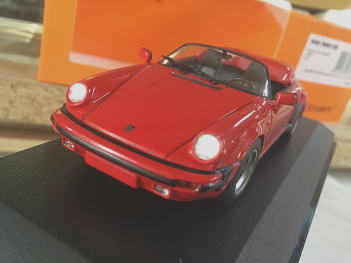 1/43 MINICHAMPS (Maxichamps) PORSCHE 911 Speedster，1988， red