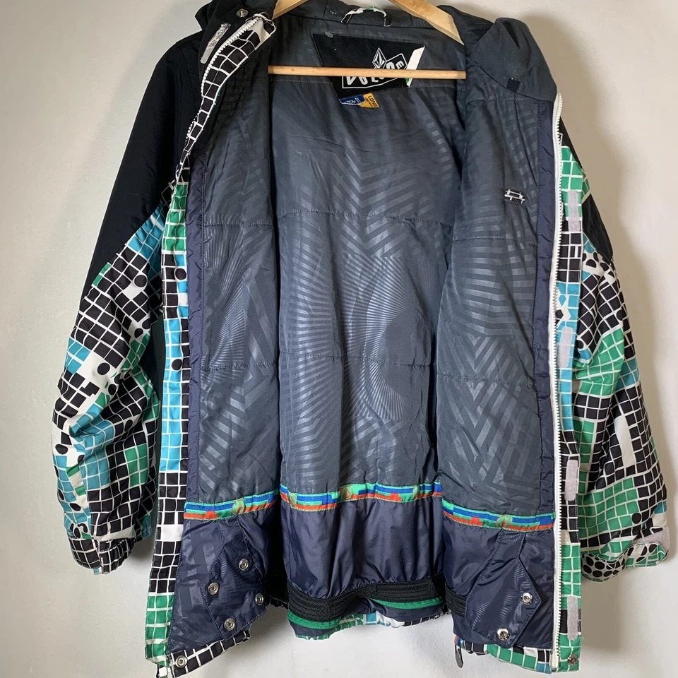 Volcom Youth Winter Snowboard Jacket Size XL Black Teal White Ski Snowboarding - Image 4 of 4