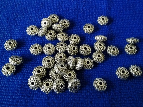 Whole Sale Antiqued Silver Metal Tiny Barrel Star Spacer Bead for Jewelry Making - Picture 2 of 37