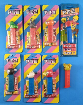 8 Merry Music / Melody Maker (MMM) PEZ Whistles -  6 On European Striped Cards