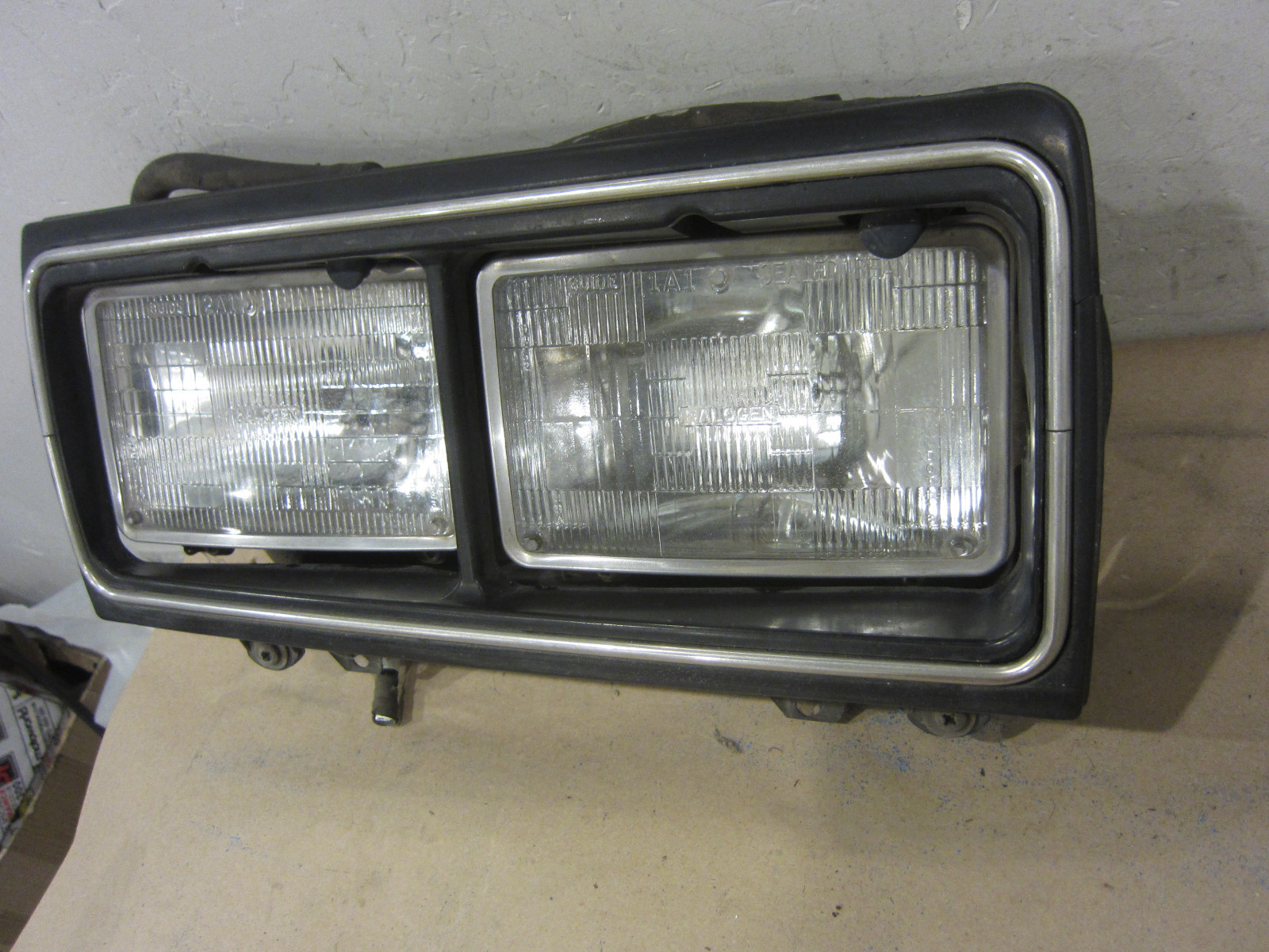 Bentley Eight 1987 - RH Headlight Assy