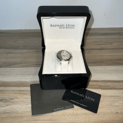 Raphael Léon Watch Women’s Sport Edition Silicone Band White  And  Silver Tested Raphael Leon Women main image 2