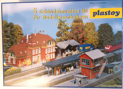 # Plastoy  Bahnhofset '' FÜRSTENSTEIN ''  5-teilig  H0 OVP TOP !