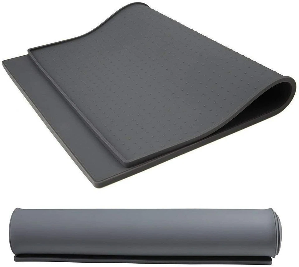 Large Pet Puppy Silicone Waterproof Feeding Food Mat Non Slip Bowl Placemat - Image 4 of 4