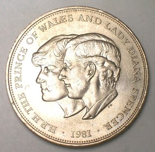 1981 UK Great Britain British Diana Charles Elizabeth II Commemorative Medal XF
