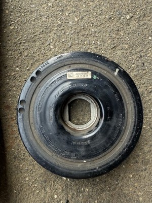 8200767762 Renault, Nissan Opel. 2.0 DCI M9R Kurbelwellen-Riemenscheibe
