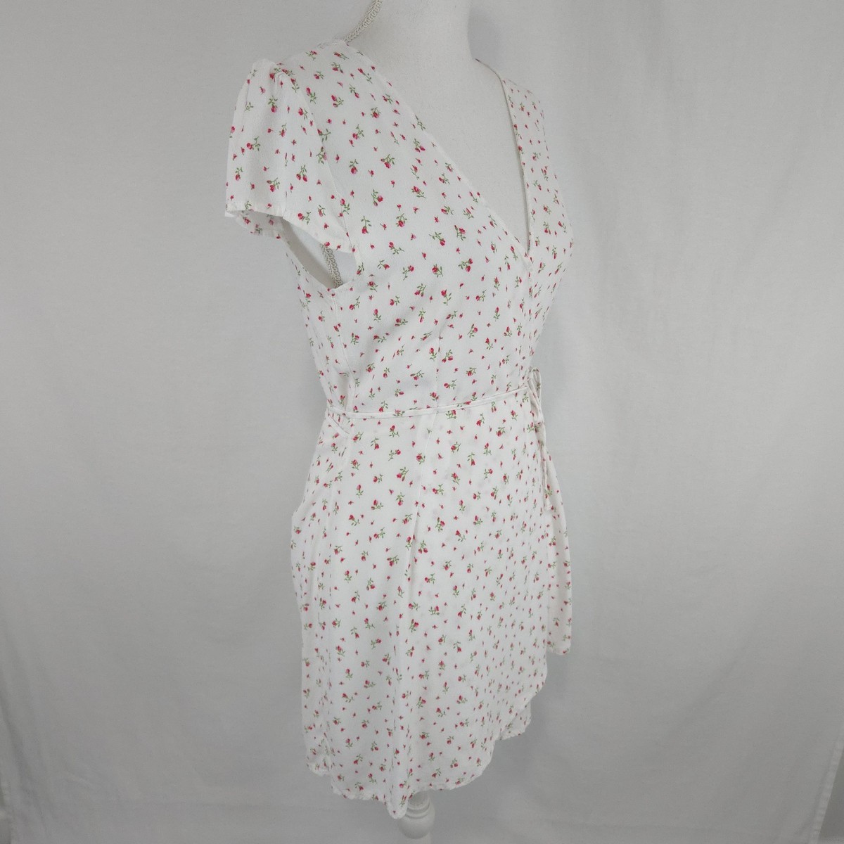 brandy melville wrap dress Women's Robbie Mini Dainty Floral Print Coquette OS Brandy Melville Navy Blue Robbie