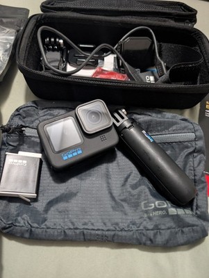 GoPro HERO11 Black Special Bundle with Extra Battery SD 256GB