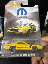 Hot Wheels Mopar Series ’71 Plymouth Road Runner Yellow/Black 2018 New Sealed