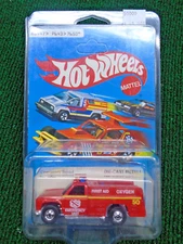 1979 NIP HOTWHEELS RED EMERGENCY VEHICLE in blister pkg  (50000)