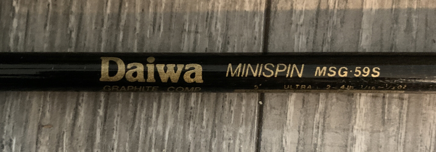 Vintage DAIWA AG750 Ultra Light Spinning Combo Fishing Rod 5&rsquo;  GRAPHITE Reel