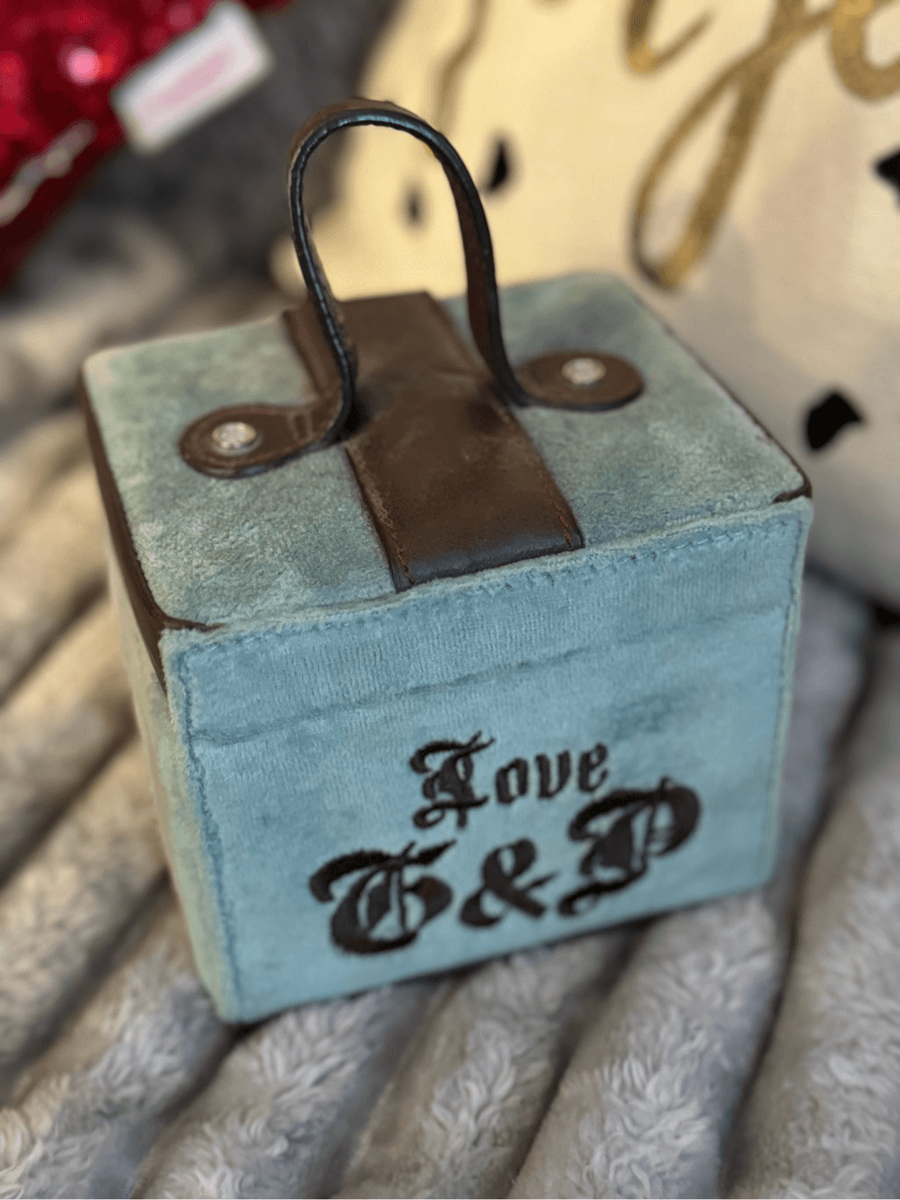 juicy couture ジュエリーボックスケース ジューシークチュール