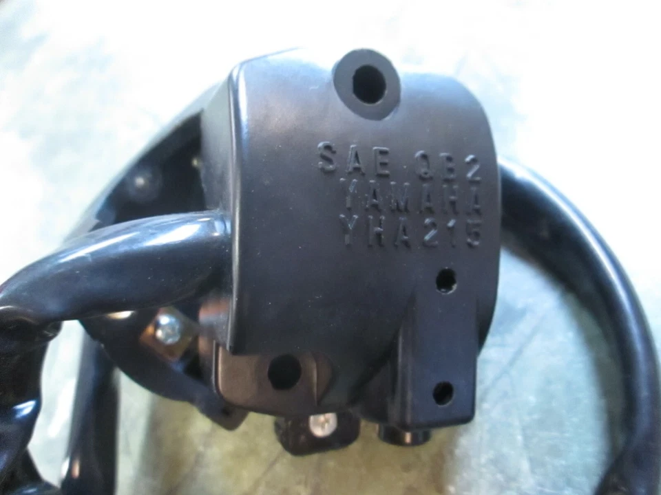 Yamaha Genuine Left Handlebar Horn and Light Switch XT125 XT200 1982-1983 Models - Image 4 of 4