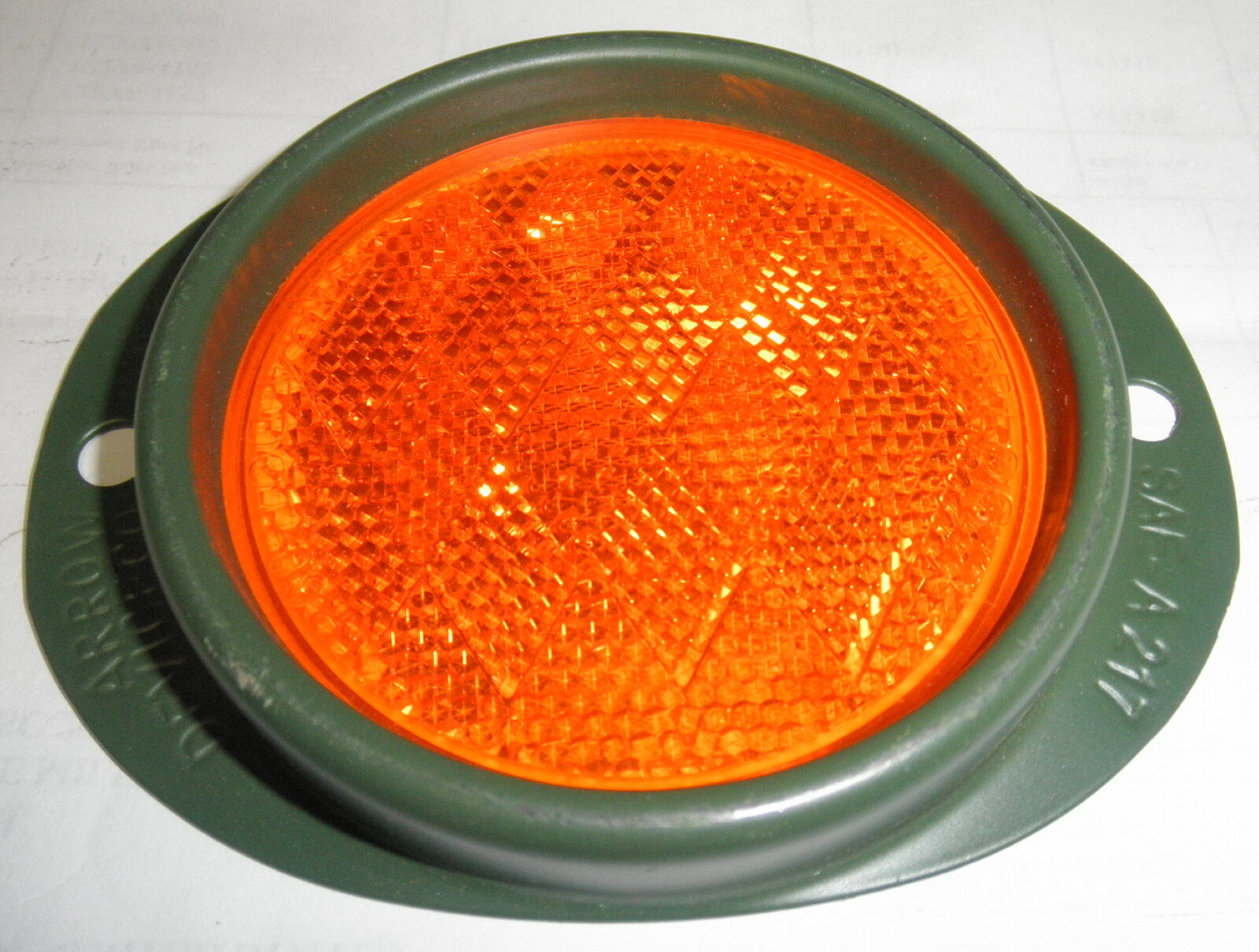 3" Round Amber Reflector 4-1/2" 9905-00-202-3639  EE34635 MS35387-2 Silver or...