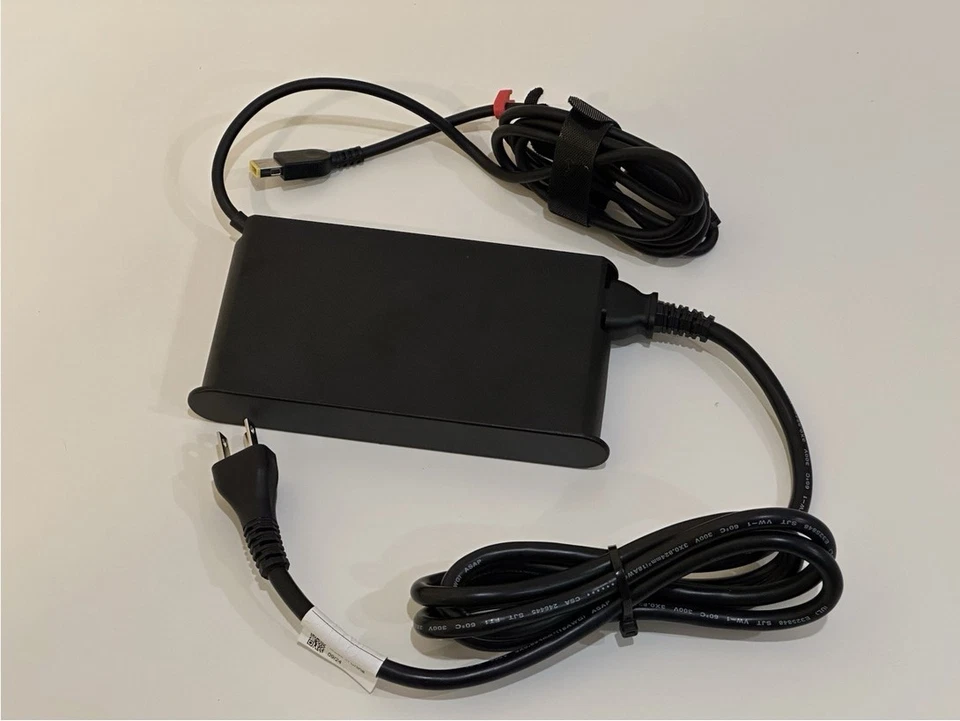 Lenovo Legion 7i 240Hz QHD+ LCD (Core i9-14900HX/32GB/1TB/RTX 4070) - image 4 of 4