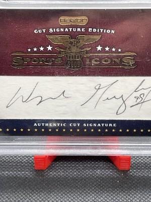 Razor Cut Signature Sports Edition - Authentic Wayne Gretzky Autograph # /48