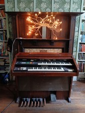 Hammond Organ with Leslie Speaker