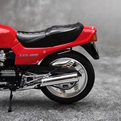 AOSHIMA 1/12 Scale Honda CBX 400F Red Motorcycle Diecast Model Toy