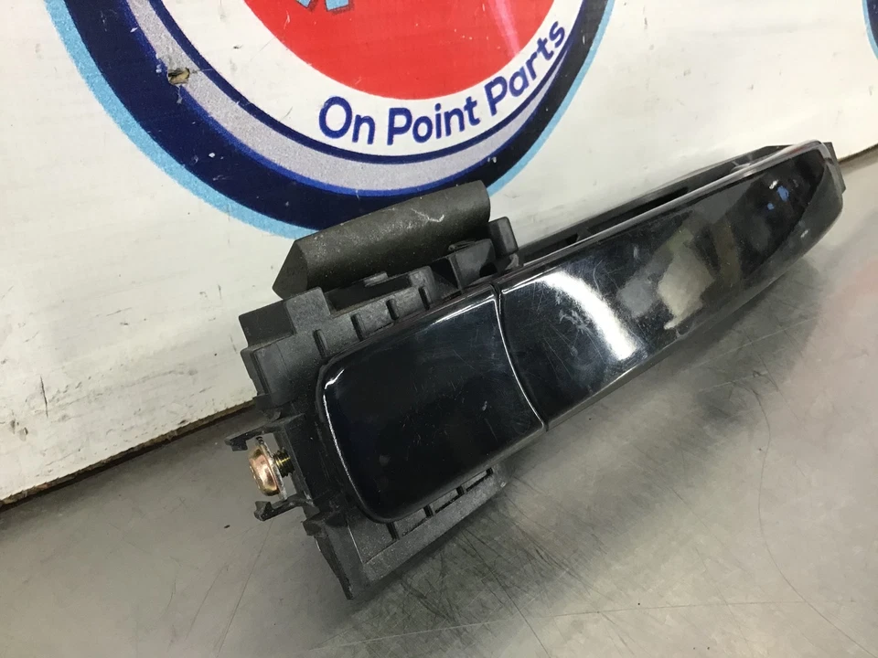 Maçaneta externa direita para passageiros 2005 Infiniti G35 fabricante de equipamento original 14BDFCE - Imagem 2 de 4