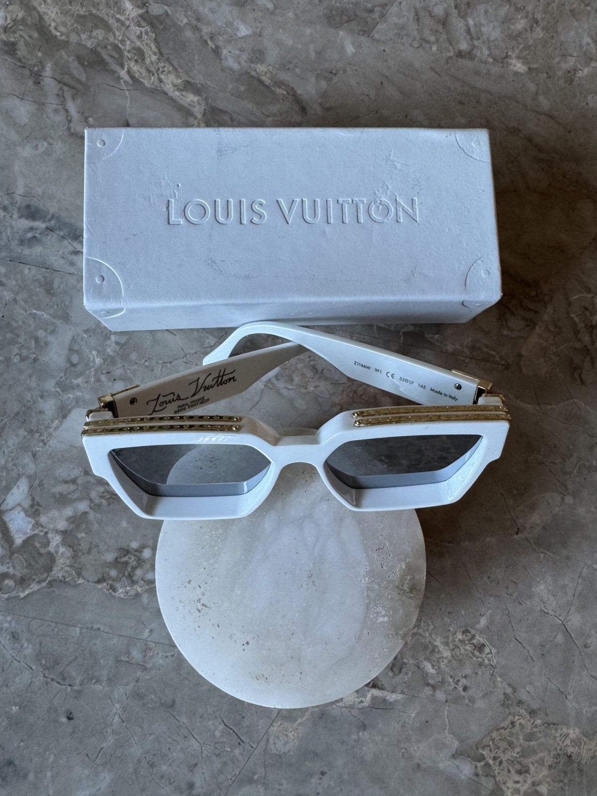 Louis Vuitton Millionaire 1.1 Sunglasses Gold/White