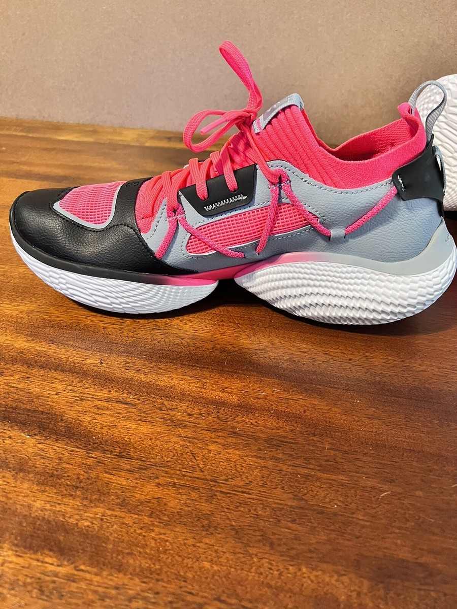 Under Armour Curry Flow Cozy Pink/Black Basketball Shoes 3025879